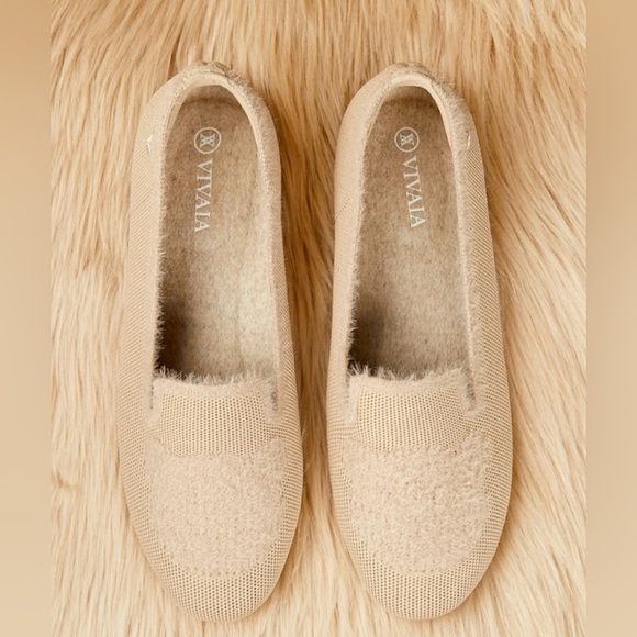 Vivaia Round toe mink knit loafers. 39.5 Barbie core, ballerina core, bohemian - Picture 1 of 10